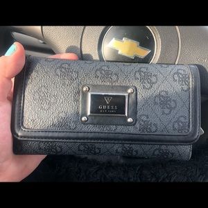 Guess wallet